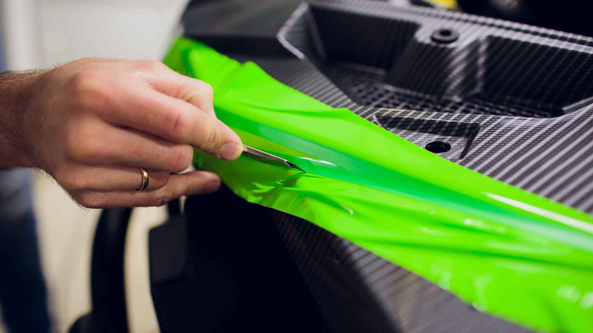 can you add a vinyl wrap to a car with cilajet